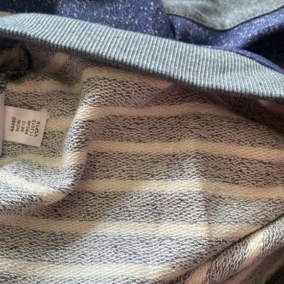 Hanna Andersson Boys Blue Striped Sweatshirt Size 12 - Picture 11 of 12